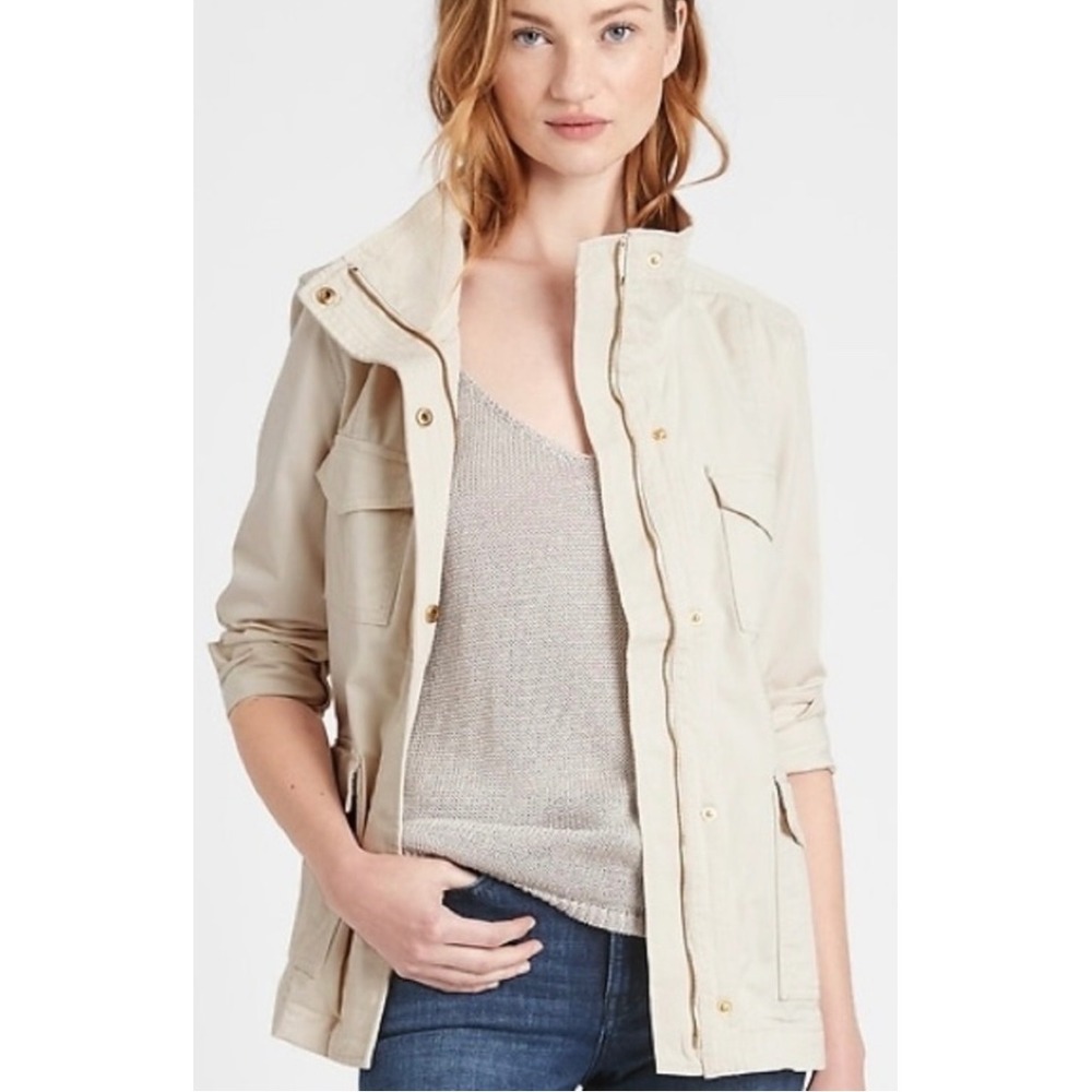Banana Republic Utility Jacket Beige Cotton Blend  Collar Zip‎ Women's Small - Picture 2 of 7